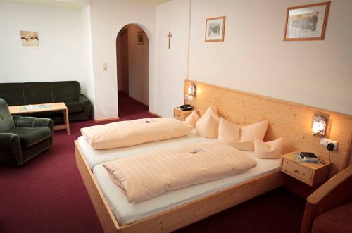 Imagen de la habitación del Hotel Landhotel Alpetta. Foto 9