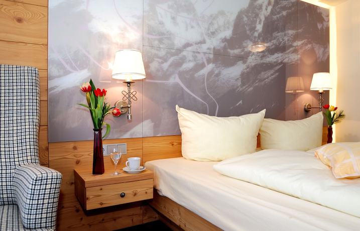 Imagen de la habitación del Hotel Landhotel B&ouml;ld And Restaurant Uhrmacher Oberammergau. Foto 8