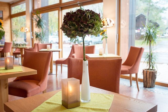 Imagen de los interiores del Hotel Landhotel B&ouml;ld And Restaurant Uhrmacher Oberammergau. Foto 18