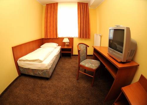 Imagen de la habitación del Hotel Landhotel Buchenkrug. Foto 4