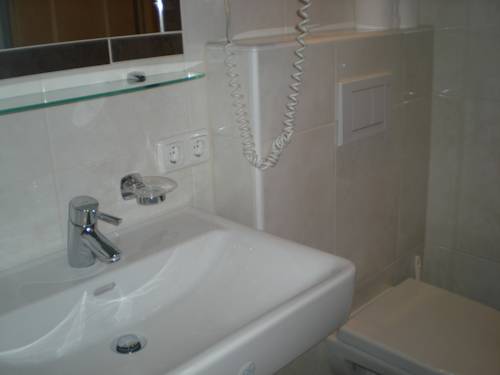 Imagen de la habitación del Hotel Landhotel Denggerhof. Foto 4