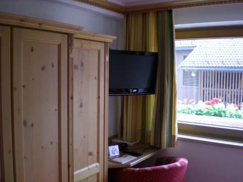 Imagen de la habitación del Hotel Landhotel Denggerhof. Foto 16