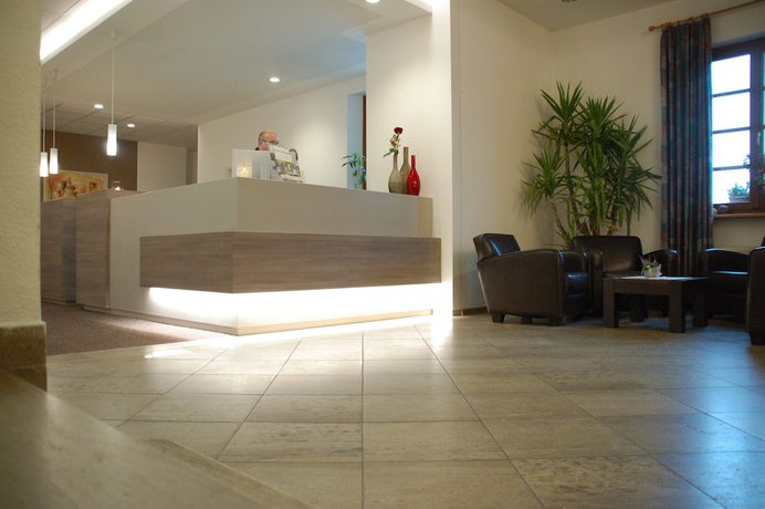 Imagen de los interiores del Hotel Landhotel Geiselwind. Foto 15