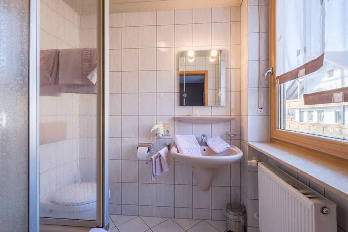 Imagen de la habitación del Hotel Landhotel Goldenes Kreuz. Foto 6