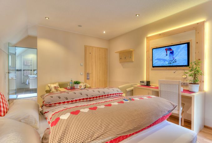 Imagen de la habitación del Hotel Landhotel Goldenes Kreuz. Foto 19