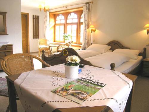 Imagen de la habitación del Hotel Landhotel Gut Wildberg. Foto 5
