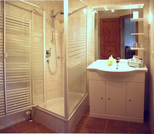 Imagen de la habitación del Hotel Landhotel Gut Wildberg. Foto 6