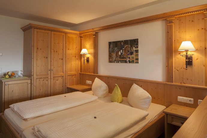 Imagen de la habitación del Hotel Landhotel Haflingerhof. Foto 14