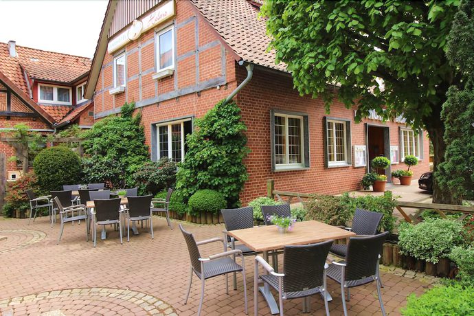 Imagen de los exteriores del Hotel Landhotel Helms. Foto 13