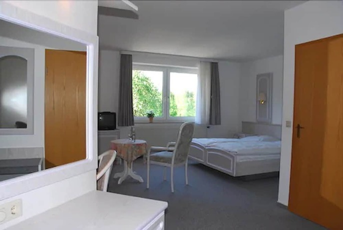 Imagen de la habitación del Hotel Landhotel Helms. Foto 12