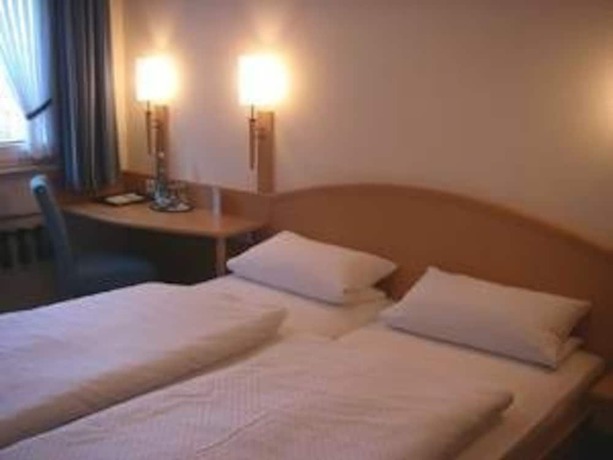 Imagen de la habitación del Hotel Landhotel Hermannsh&ouml;he. Foto 11