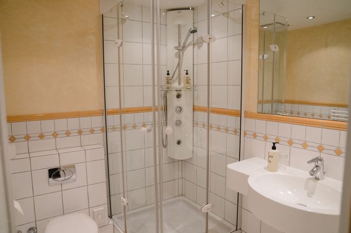 Imagen de la habitación del Hotel Landhotel Hirschen. Foto 17