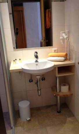 Imagen de la habitación del Hotel Landhotel Huberhof. Foto 2