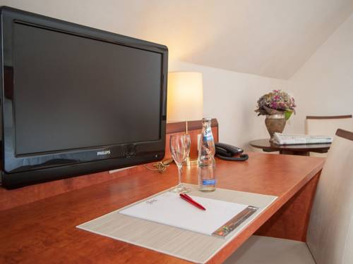 Imagen de la habitación del Hotel Landhotel J&auml;ckel. Foto 7