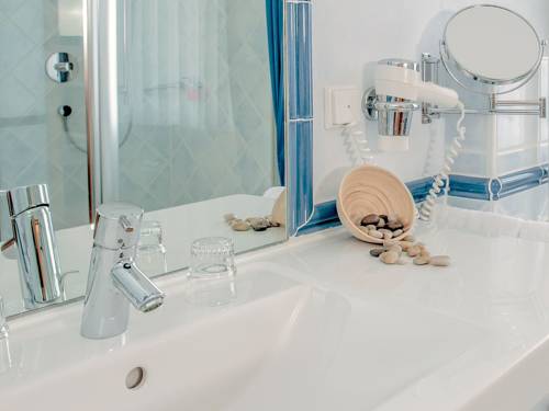 Imagen de la habitación del Hotel Landhotel J&auml;ckel. Foto 13