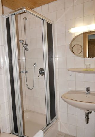 Imagen del bar/restaurante del Hotel Landhotel Jostalstüble. Foto 3