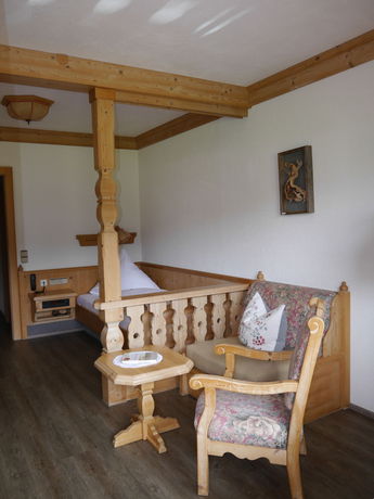 Imagen del bar/restaurante del Hotel Landhotel Jostalstüble. Foto 5