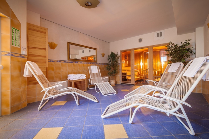 Imagen de la piscina del Hotel Landhotel Kauzenberg. Foto 15