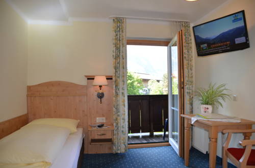 Imagen de la habitación del Hotel Landhotel Kirchenwirt. Foto 15