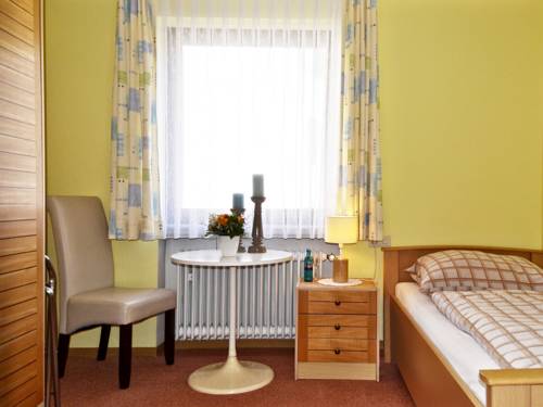 Imagen de la habitación del Hotel Landhotel Kunzental. Foto 10