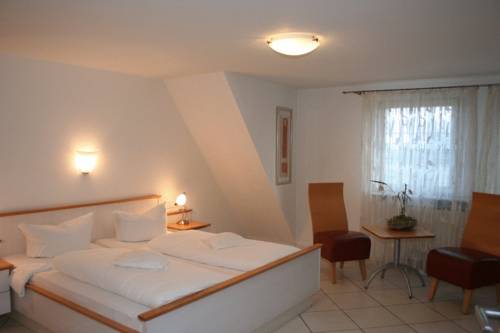 Imagen de la habitación del Hotel Landhotel Laube. Foto 15