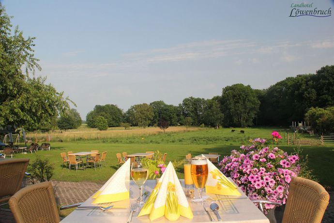 Imagen del bar/restaurante del Hotel Landhotel L&ouml;wenbruch. Foto 3