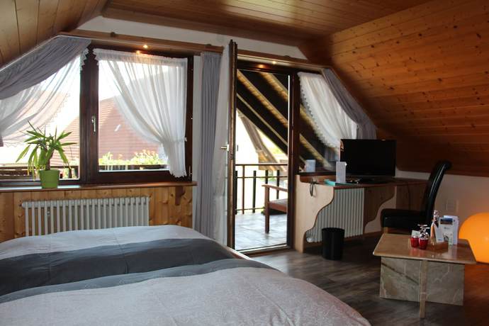 Imagen de la habitación del Hotel Landhotel M&Uuml;HLE zu Gersbach. Foto 5