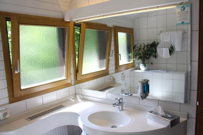 Imagen de la habitación del Hotel Landhotel M&Uuml;HLE zu Gersbach. Foto 7