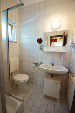 Imagen de la habitación del Hotel Landhotel Neuhof. Foto 4
