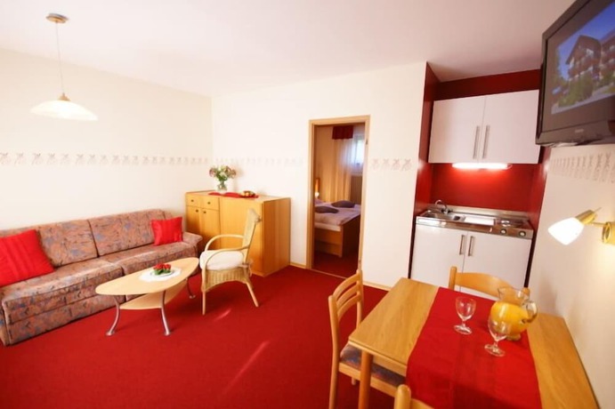 Imagen de la habitación del Hotel Landhotel Neuhof. Foto 13