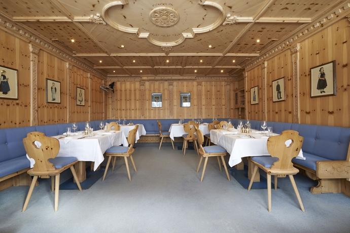 Imagen del bar/restaurante del Hotel Landhotel Post - Adults Only. Foto 10