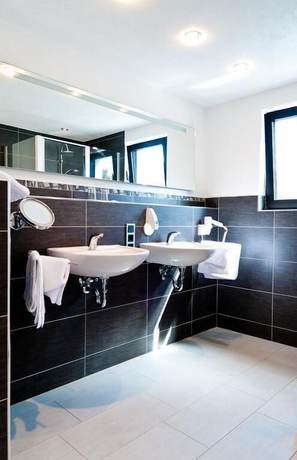 Imagen de la habitación del Hotel Landhotel Rauber. Foto 10