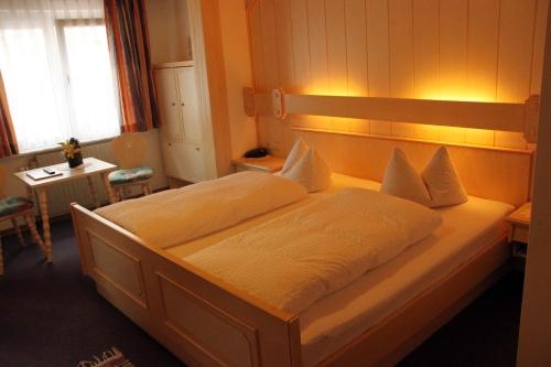 Imagen de la habitación del Hotel Landhotel Rebstock. Foto 9