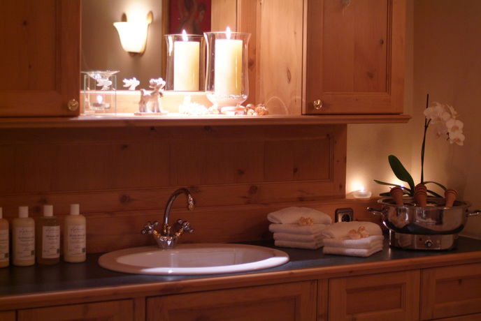Imagen de los interiores del Hotel Landhotel R&ouml;merhof. Foto 11