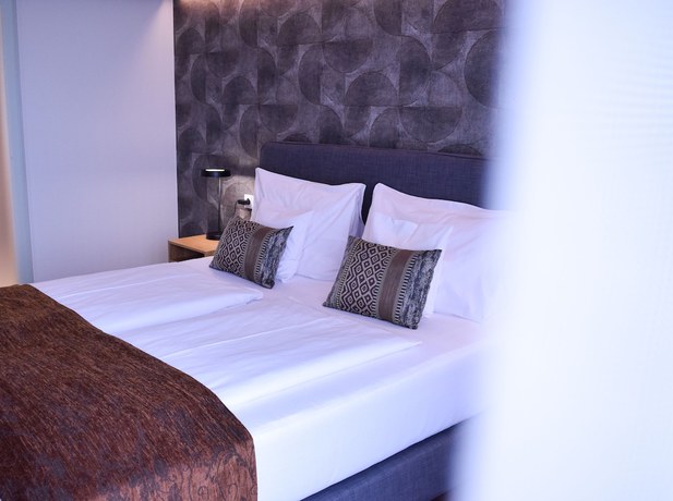 Imagen de la habitación del Hotel Landhotel Rügheim. Foto 11