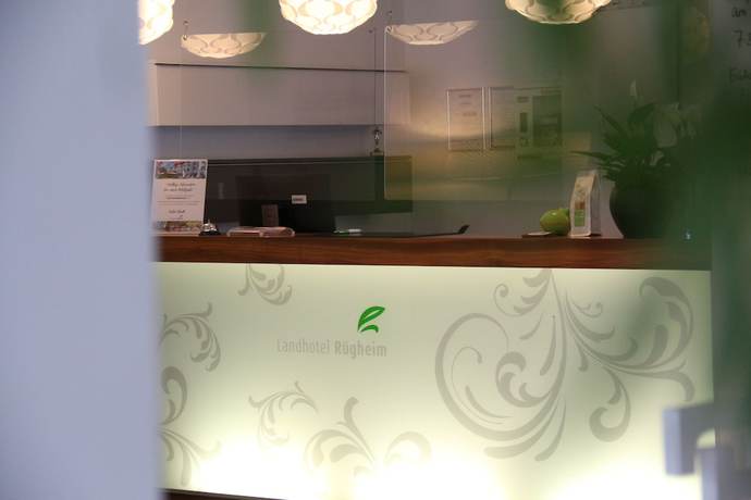 Imagen de los interiores del Hotel Landhotel Rügheim. Foto 17