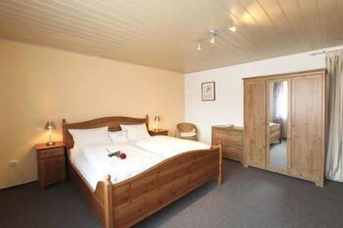 Imagen de la habitación del Hotel Landhotel Sch&ouml;ll. Foto 5