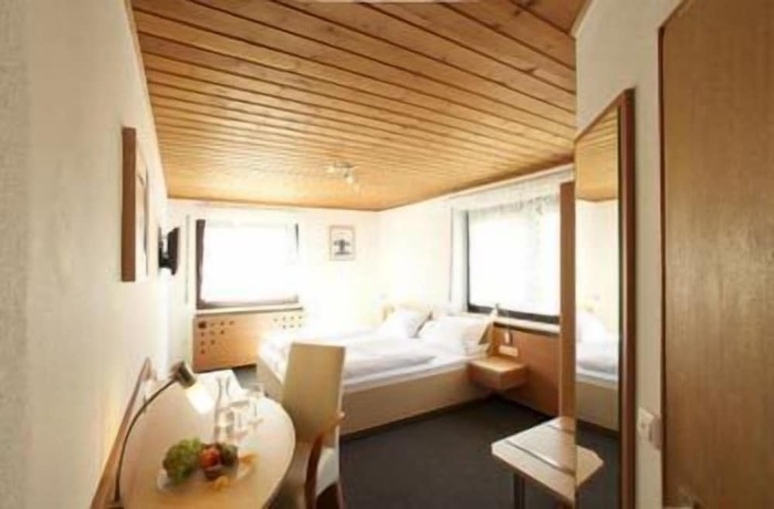 Imagen de la habitación del Hotel Landhotel Sch&ouml;ll. Foto 13