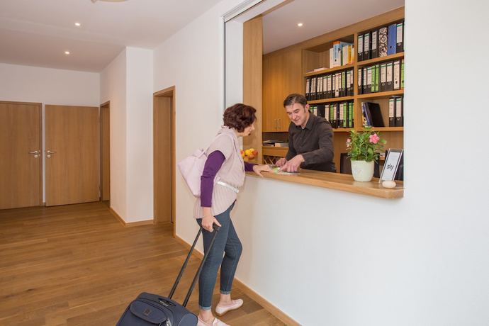 Imagen de los interiores del Hotel Landhotel Sch&ouml;ll. Foto 20