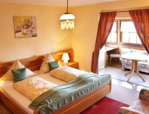 Imagen de la habitación del Hotel Landhotel Sch&ouml;nblick. Foto 8