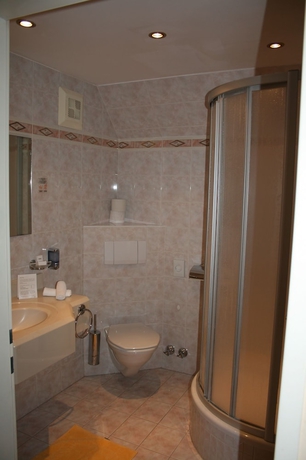 Imagen de la habitación del Hotel Landhotel Sch&uuml;tzenhof. Foto 6