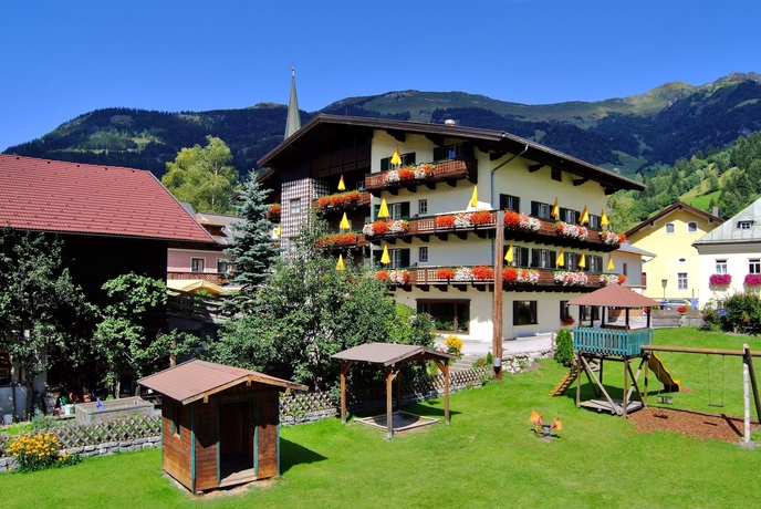 Imagen de los exteriores del Hotel Landhotel Steindlwirt. Foto 16