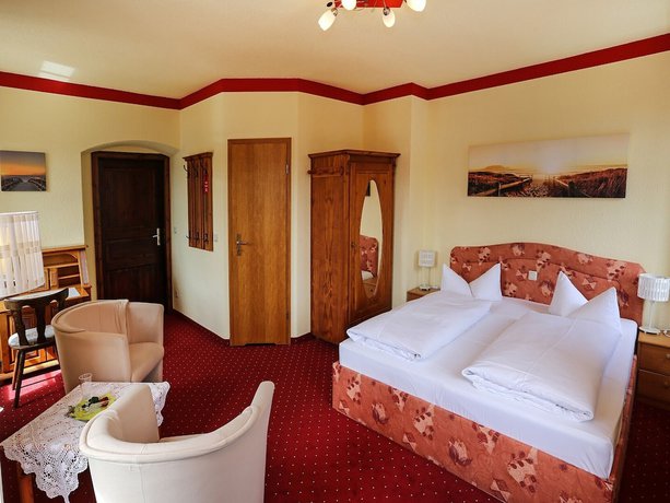Imagen de la habitación del Hotel Landhotel Th&uuml;rmchen. Foto 12