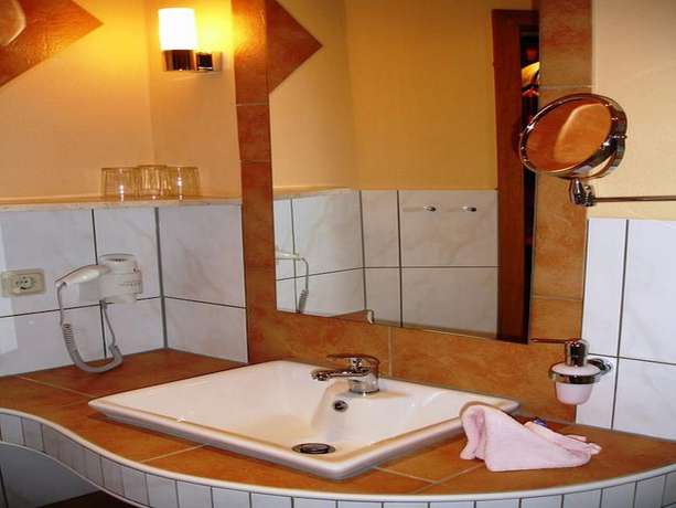 Imagen de la habitación del Hotel Landhotel Th&uuml;rmchen. Foto 16