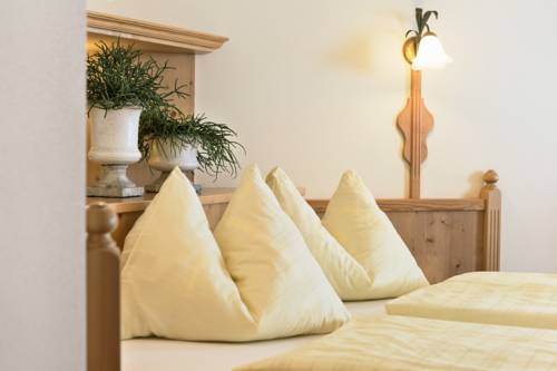 Imagen de la habitación del Hotel Landhotel Unterm&uuml;llnergut. Foto 9