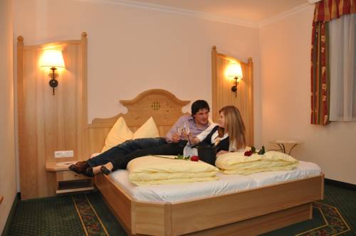 Imagen de la habitación del Hotel Landhotel Unterm&uuml;llnergut. Foto 14