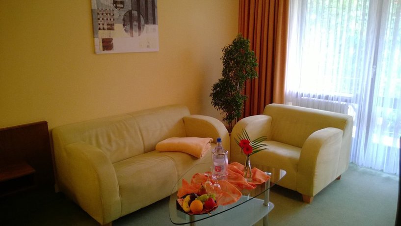 Imagen de la habitación del Hotel Landhotel Vierjahreszeiten. Foto 17