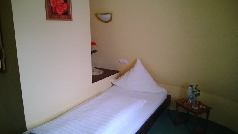 Imagen de la habitación del Hotel Landhotel Vierjahreszeiten. Foto 18