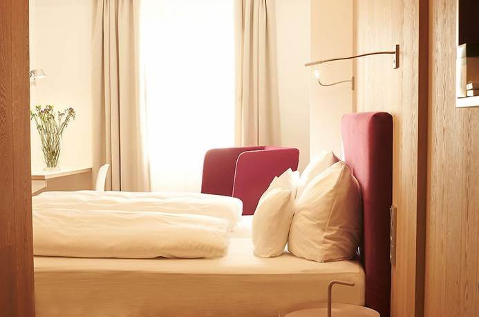 Imagen de la habitación del Hotel Landhotel Wei&szlig;es Ro&szlig;. Foto 6