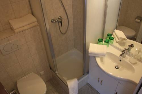 Imagen de la habitación del Hotel Landhotel Wolf. Foto 12